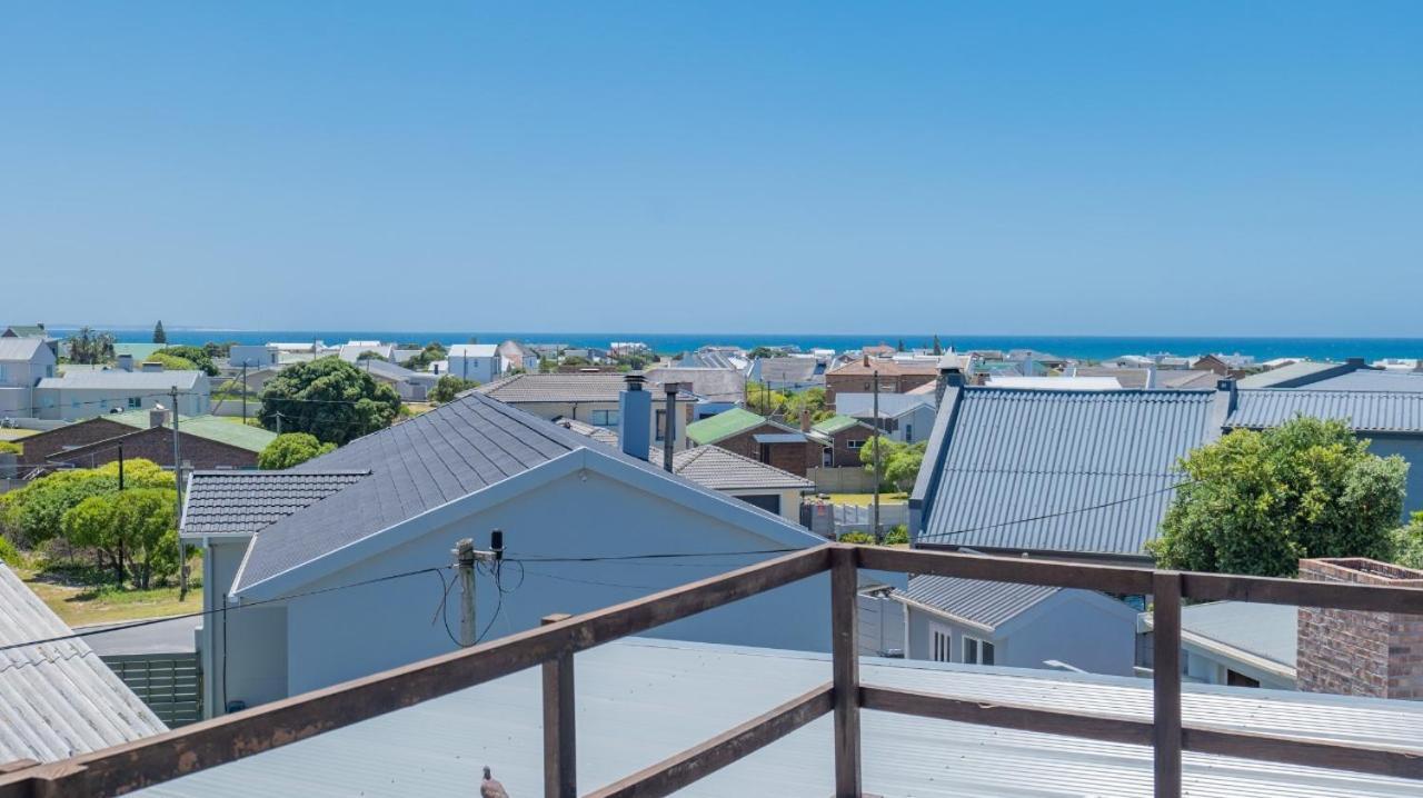 Suikerbekkie Apartment Struisbaai Ngoại thất bức ảnh